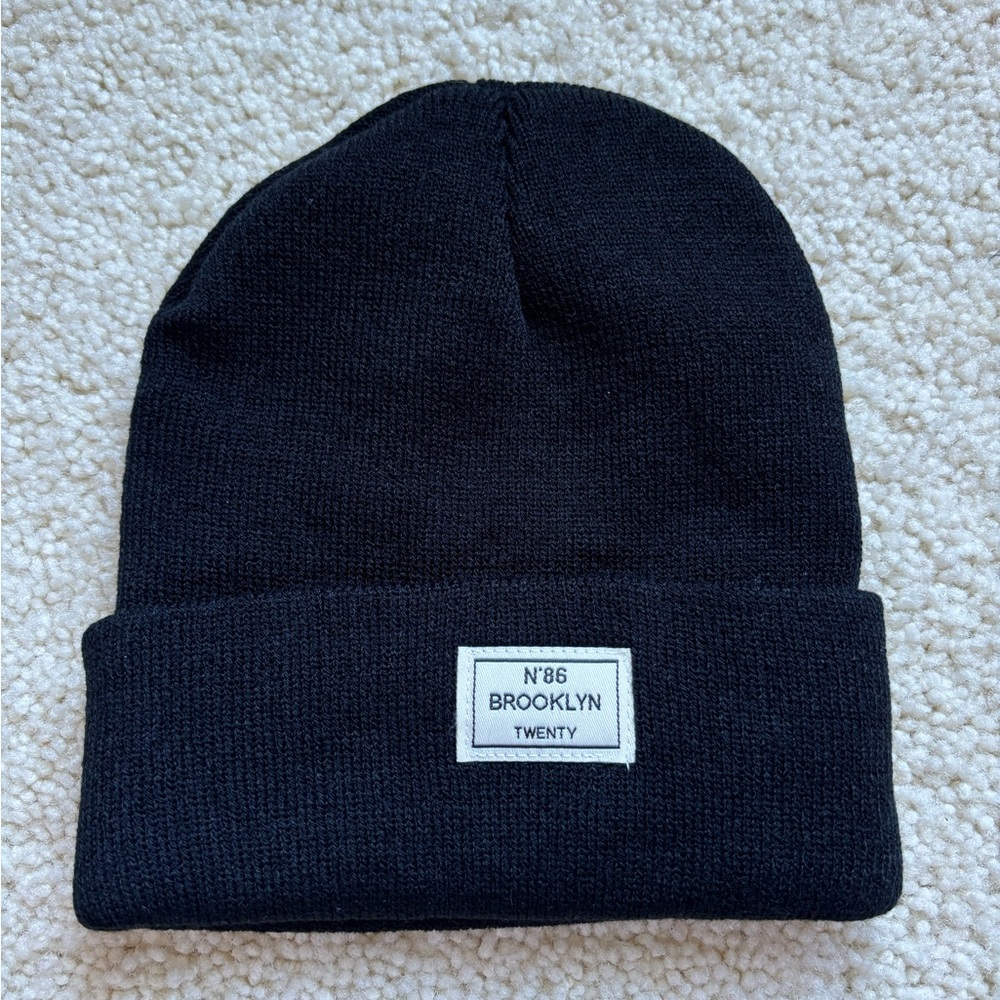 Black Brooklyn beanie